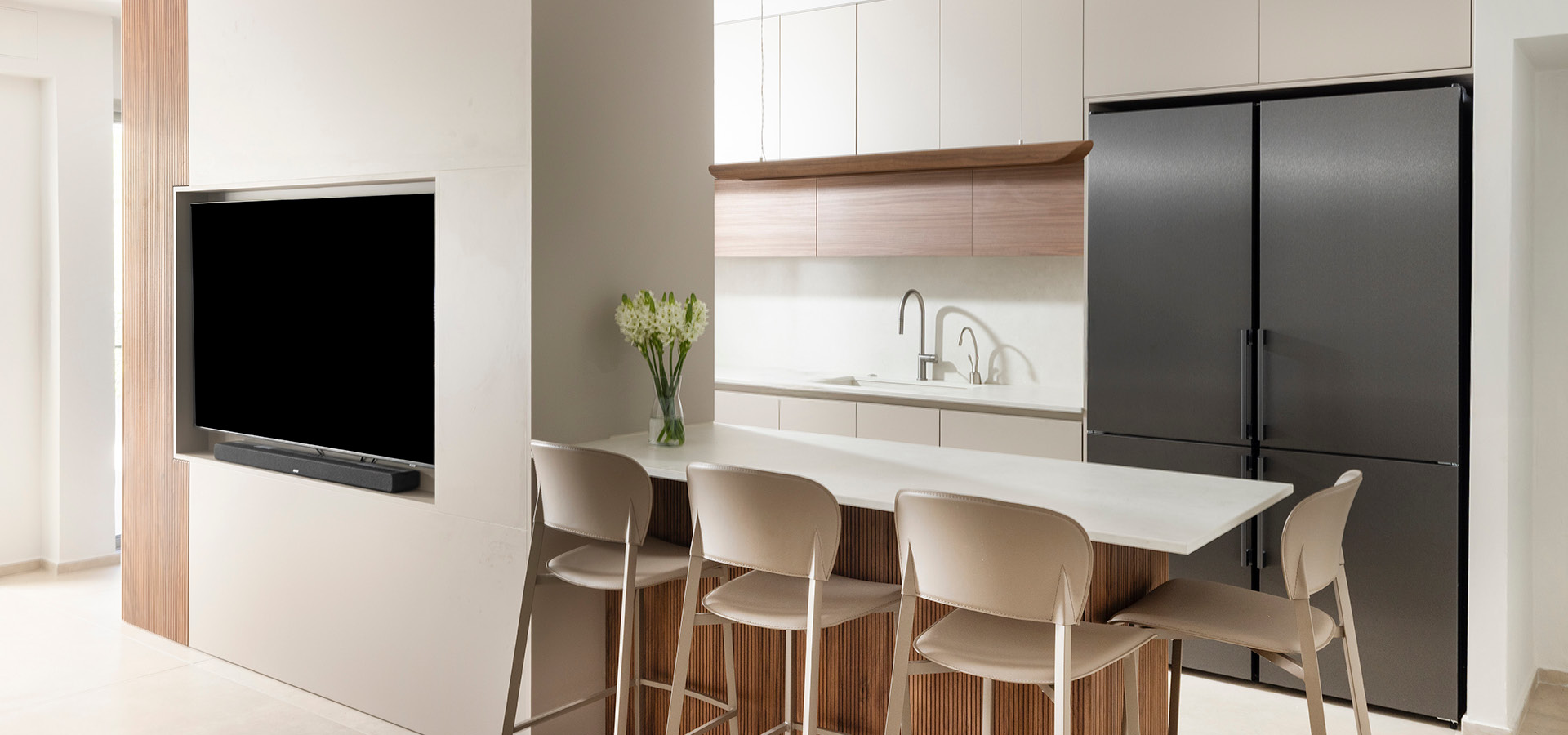 Yishai modern kitchen shai bussi 1920 9004